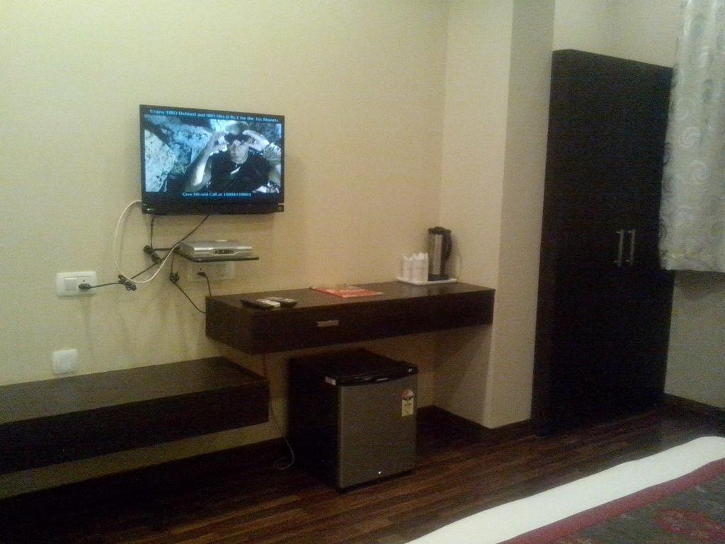 Hotel Krishna International Vrindāvan Rom bilde